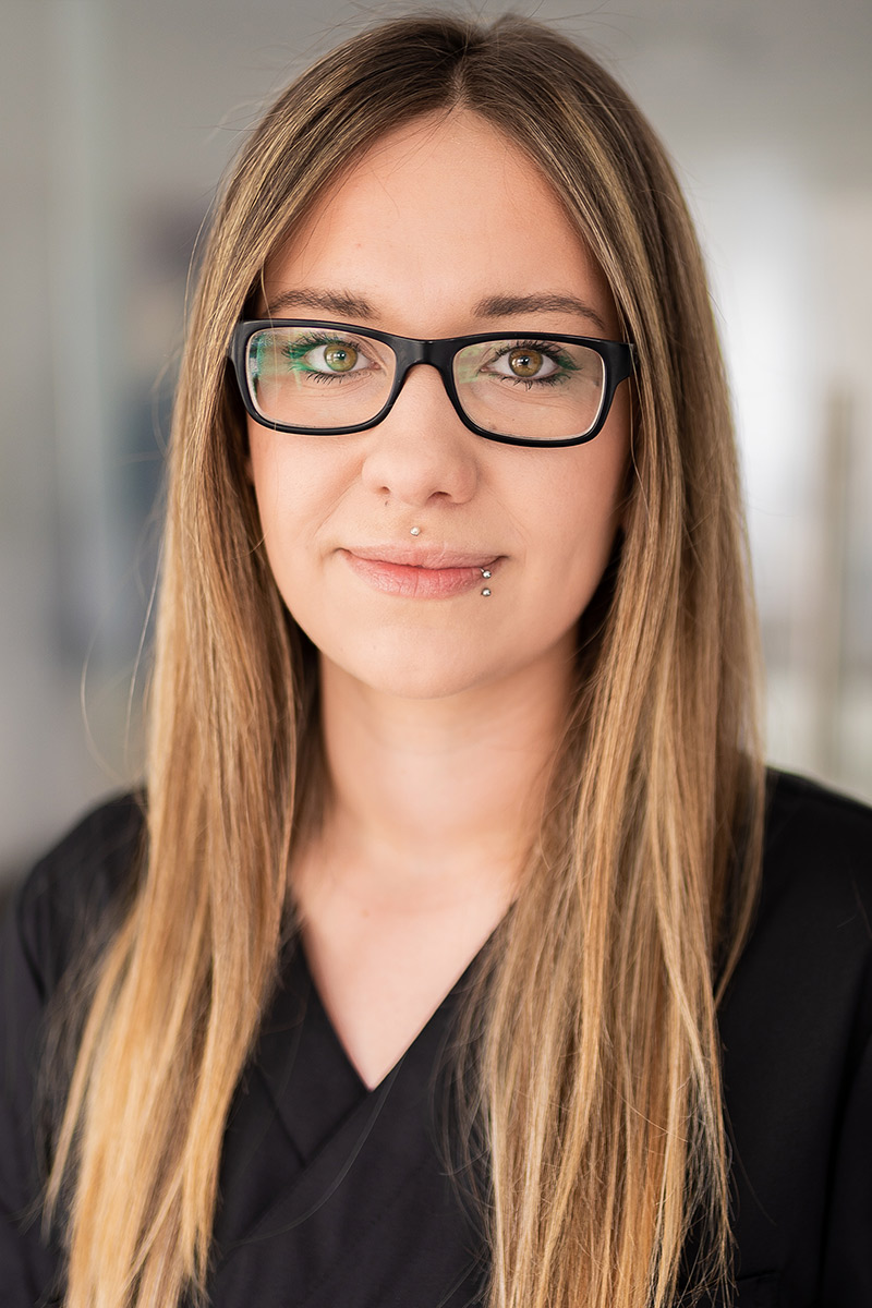 Leamarie Isbrecht - Stuhlassistenz Dr. Hampe & Kollegen Minden